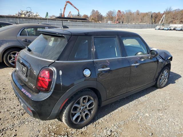 Photo 2 VIN: WMWXU3C53J2F50052 - MINI COOPER S 