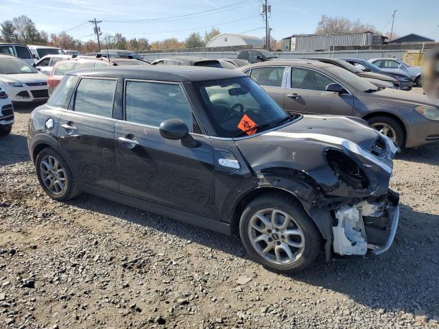 Photo 3 VIN: WMWXU3C53J2F50052 - MINI COOPER S 