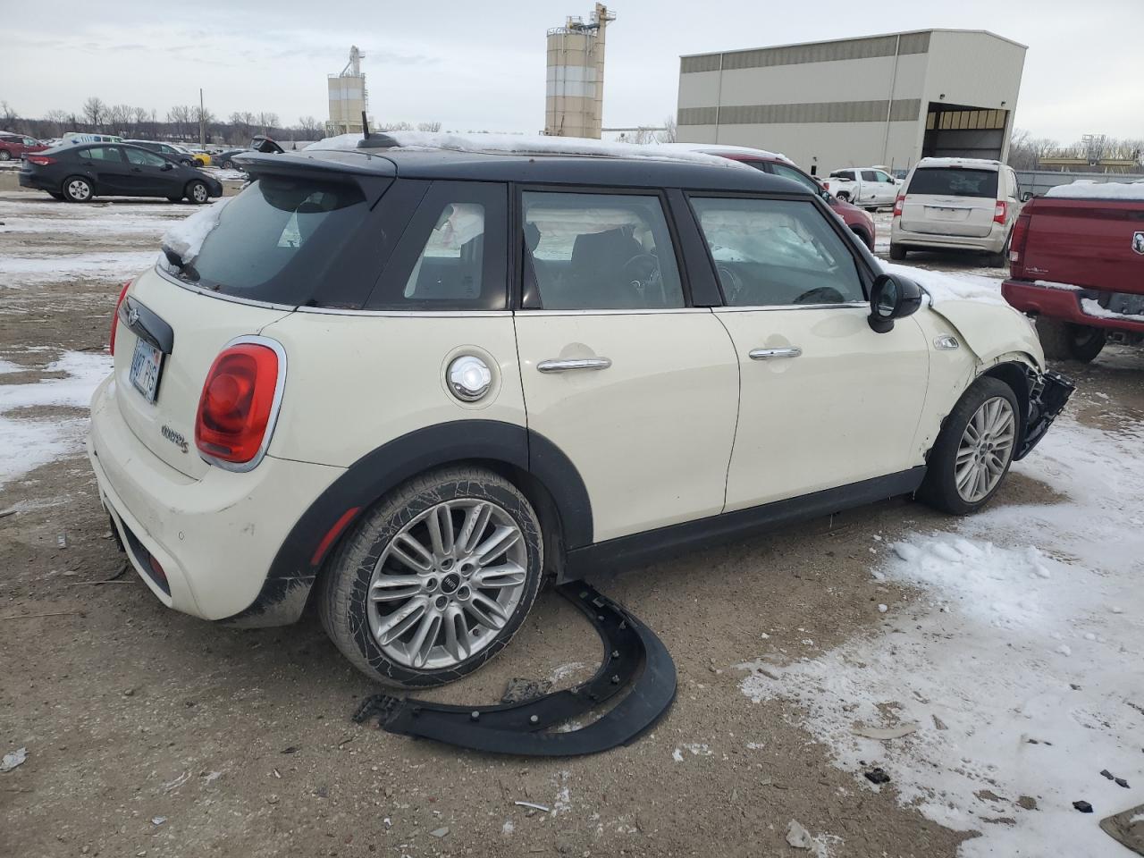 Photo 2 VIN: WMWXU3C54G2D28497 - MINI COOPER 