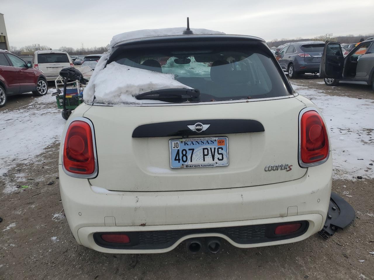 Photo 5 VIN: WMWXU3C54G2D28497 - MINI COOPER 