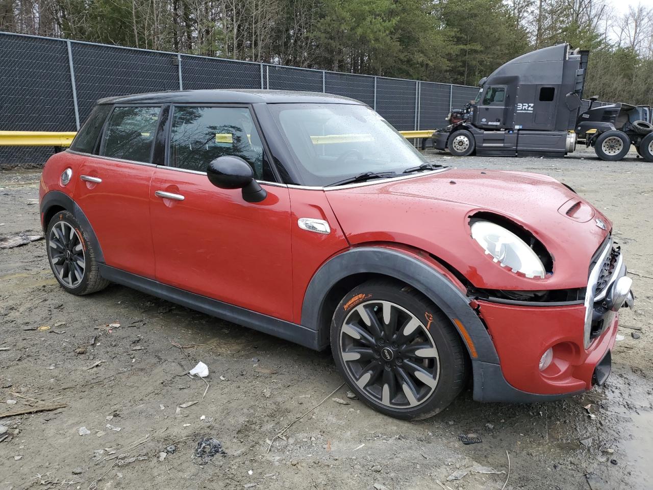 Photo 3 VIN: WMWXU3C56F2B56455 - MINI COOPER 