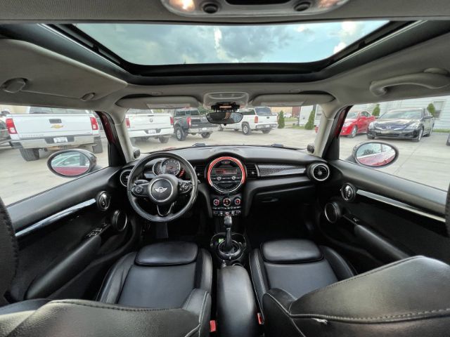 Photo 9 VIN: WMWXU3C57F2B56321 - MINI COOPER HARDTOP 4 DOOR 