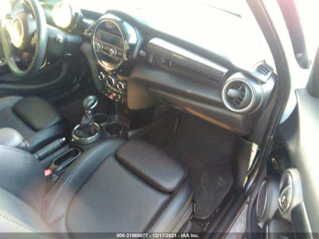 Photo 4 VIN: WMWXU3C57F2B56951 - MINI COOPER HARDTOP 4 DOOR 