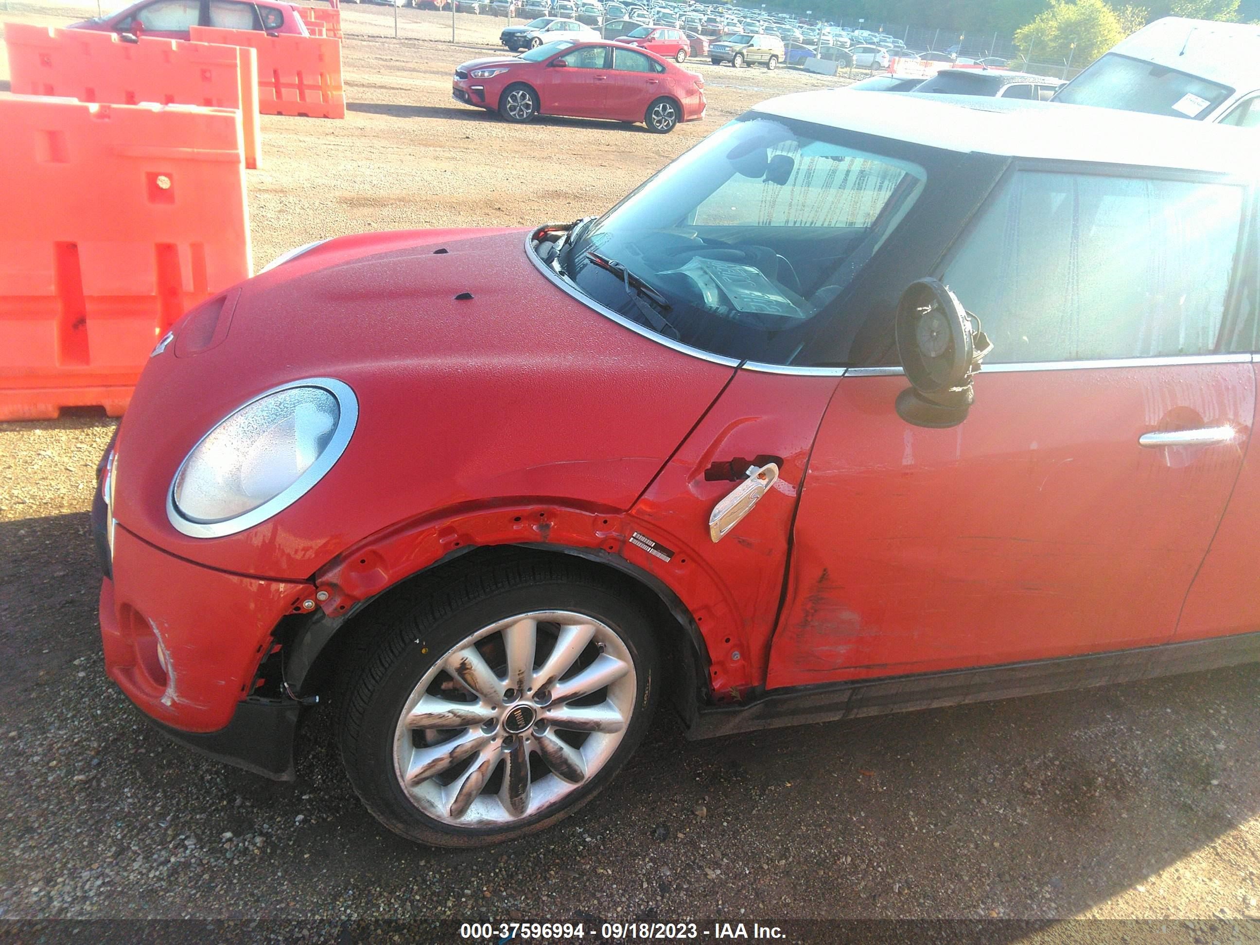 Photo 5 VIN: WMWXU3C57H2B64082 - MINI HARD TOP 