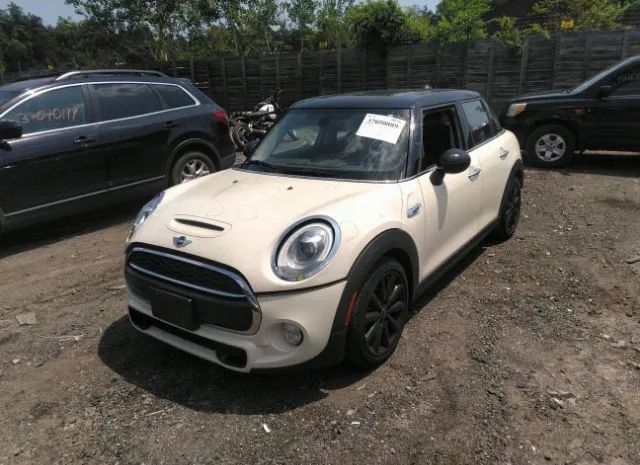 Photo 1 VIN: WMWXU3C58G2D28695 - MINI COOPER HARDTOP 4 DOOR 