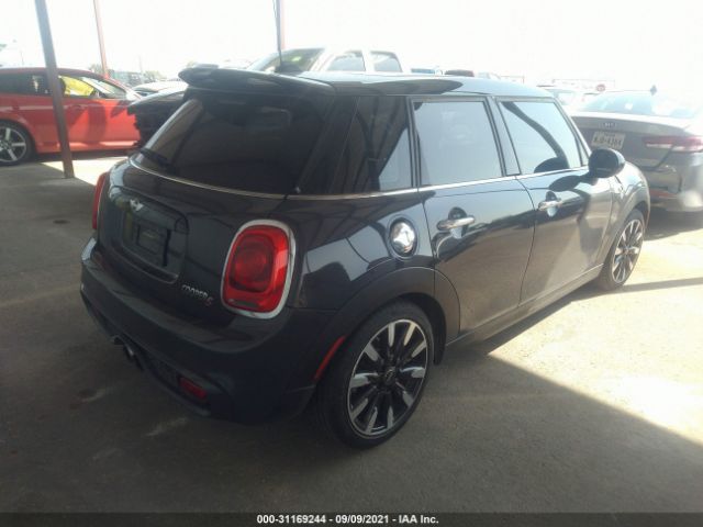 Photo 3 VIN: WMWXU3C59F2B58085 - MINI COOPER HARDTOP 4 DOOR 