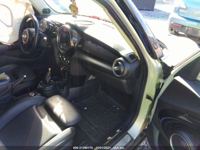 Photo 4 VIN: WMWXU3C59F2B61987 - MINI COOPER HARDTOP 4 DOOR 