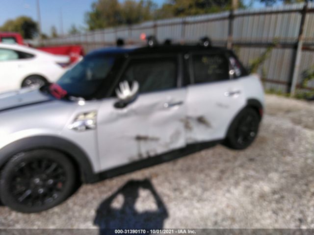 Photo 5 VIN: WMWXU3C59F2B61987 - MINI COOPER HARDTOP 4 DOOR 