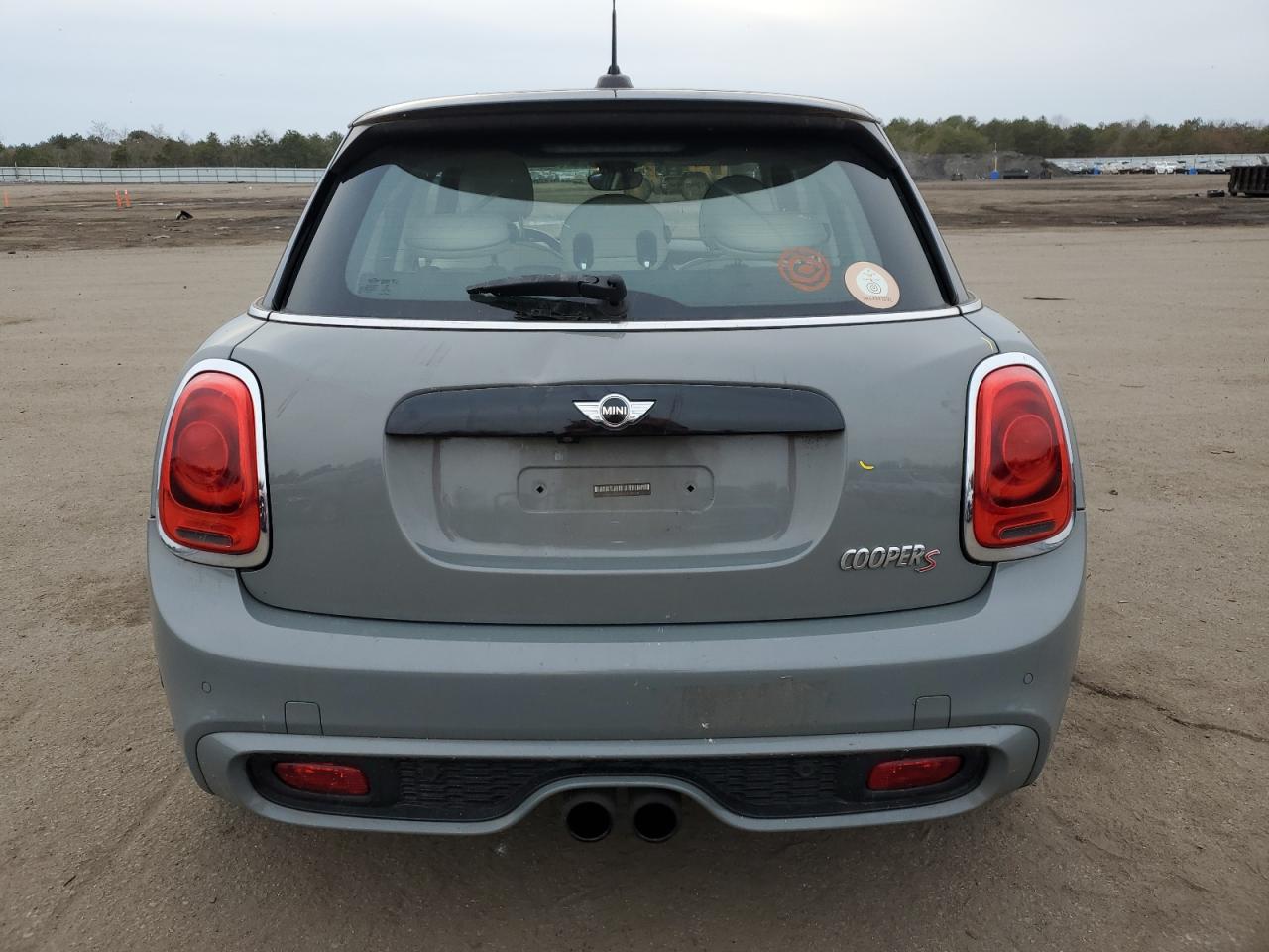 Photo 5 VIN: WMWXU3C5XFT892158 - MINI COOPER 