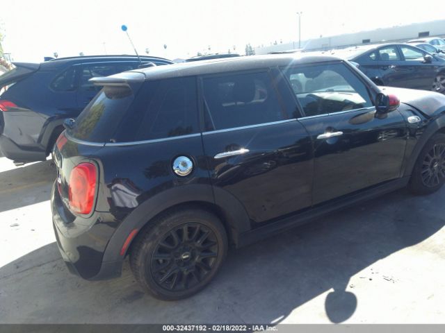 Photo 3 VIN: WMWXU3C5XG2D30254 - MINI COOPER HARDTOP 4 DOOR 