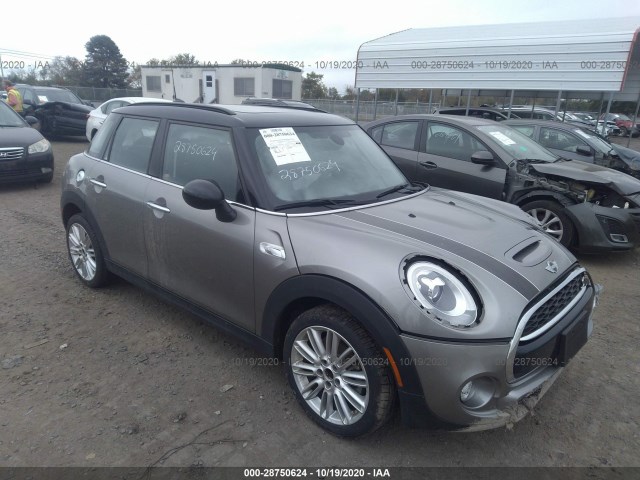 Photo 0 VIN: WMWXU3C5XH2D32829 - MINI HARDTOP 4 DOOR 