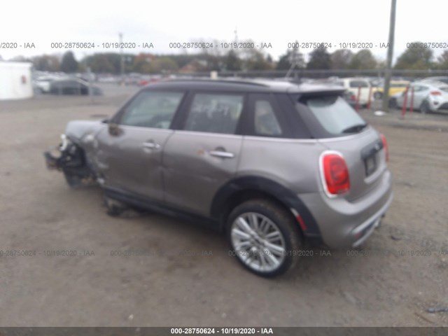 Photo 2 VIN: WMWXU3C5XH2D32829 - MINI HARDTOP 4 DOOR 