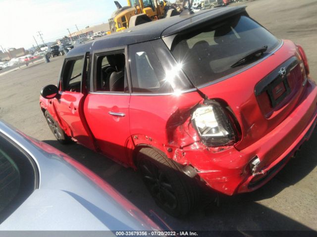 Photo 2 VIN: WMWXU3C5XK2H55255 - MINI HARDTOP 4 DOOR 