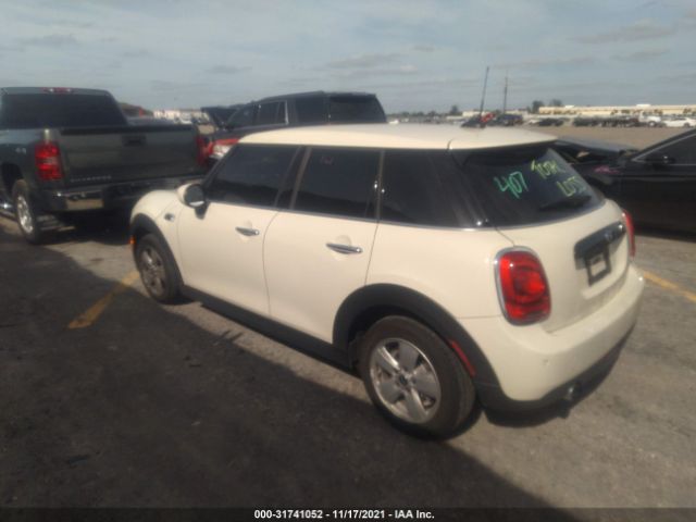 Photo 2 VIN: WMWXU7C06L2M22206 - MINI HARDTOP 4 DOOR 