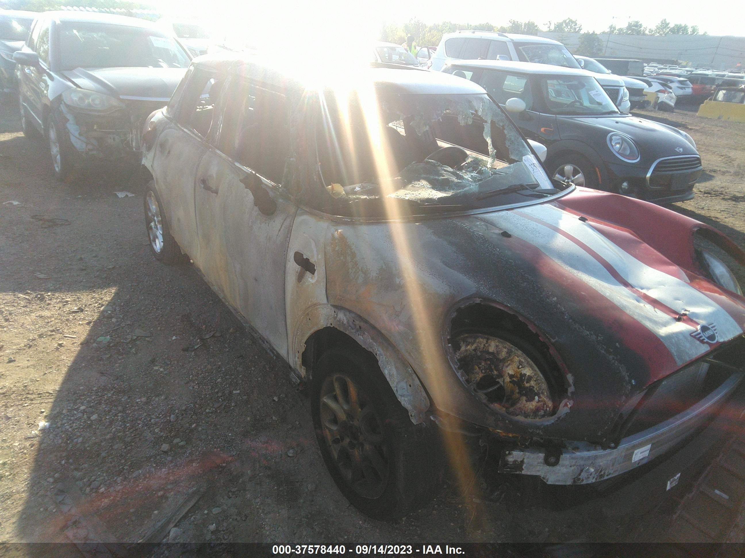 Photo 5 VIN: WMWXU7C09L2M22250 - MINI HARD TOP 