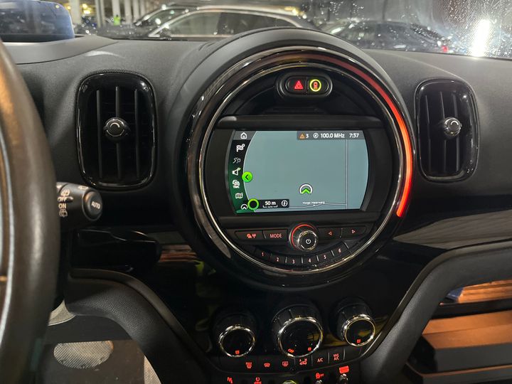 Photo 22 VIN: WMWYU710703L72820 - MINI COUNTRYMAN '16 