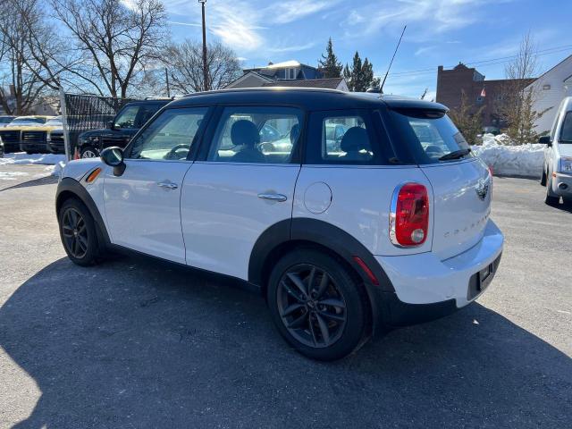 Photo 2 VIN: WMWZB3C50EWM32020 - MINI COOPER 