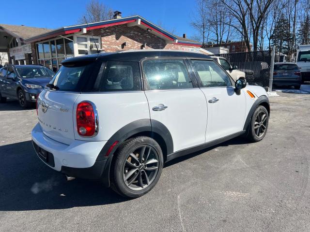 Photo 3 VIN: WMWZB3C50EWM32020 - MINI COOPER 