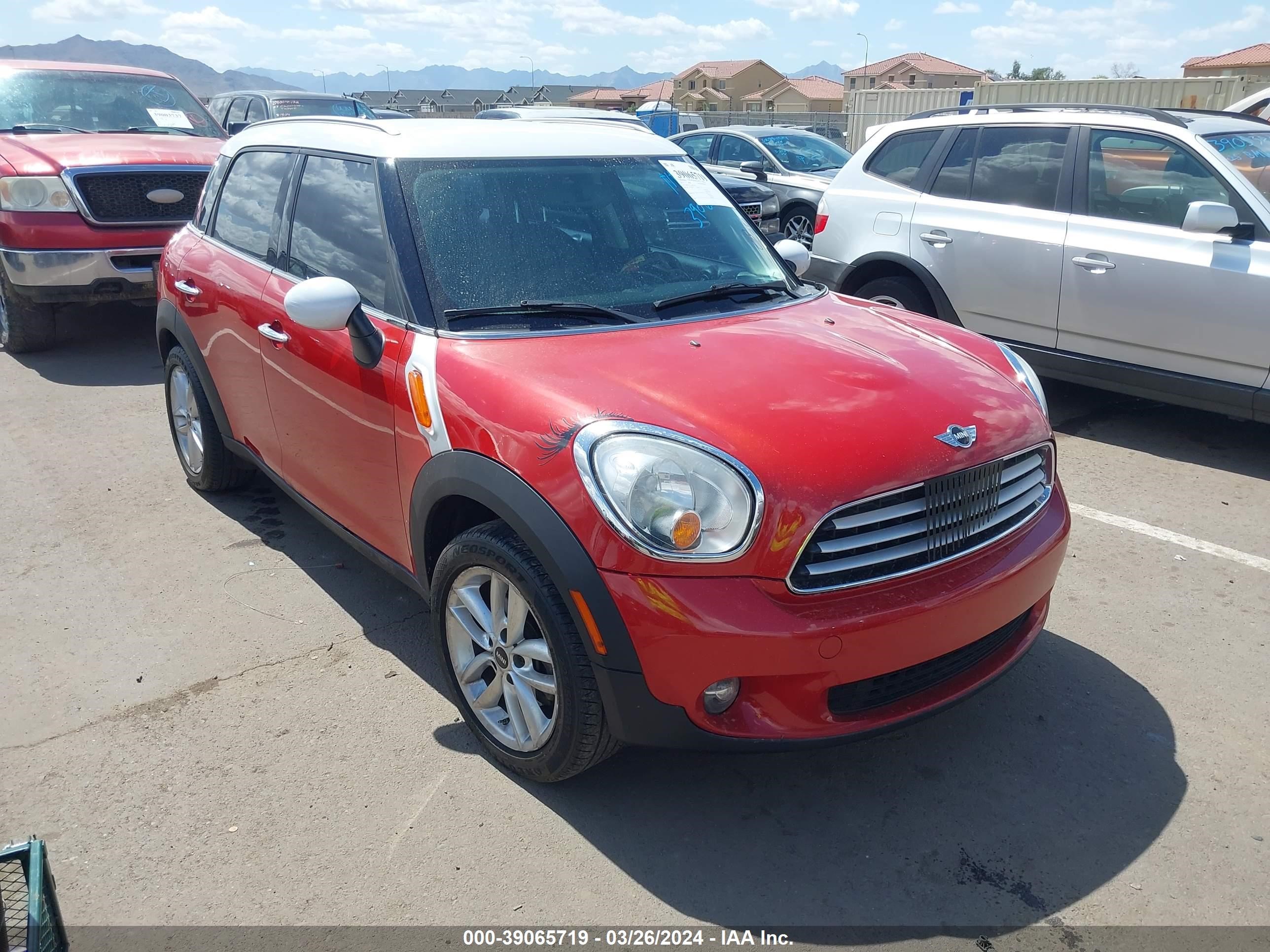 Photo 0 VIN: WMWZB3C52EWR37251 - MINI COUNTRYMAN 