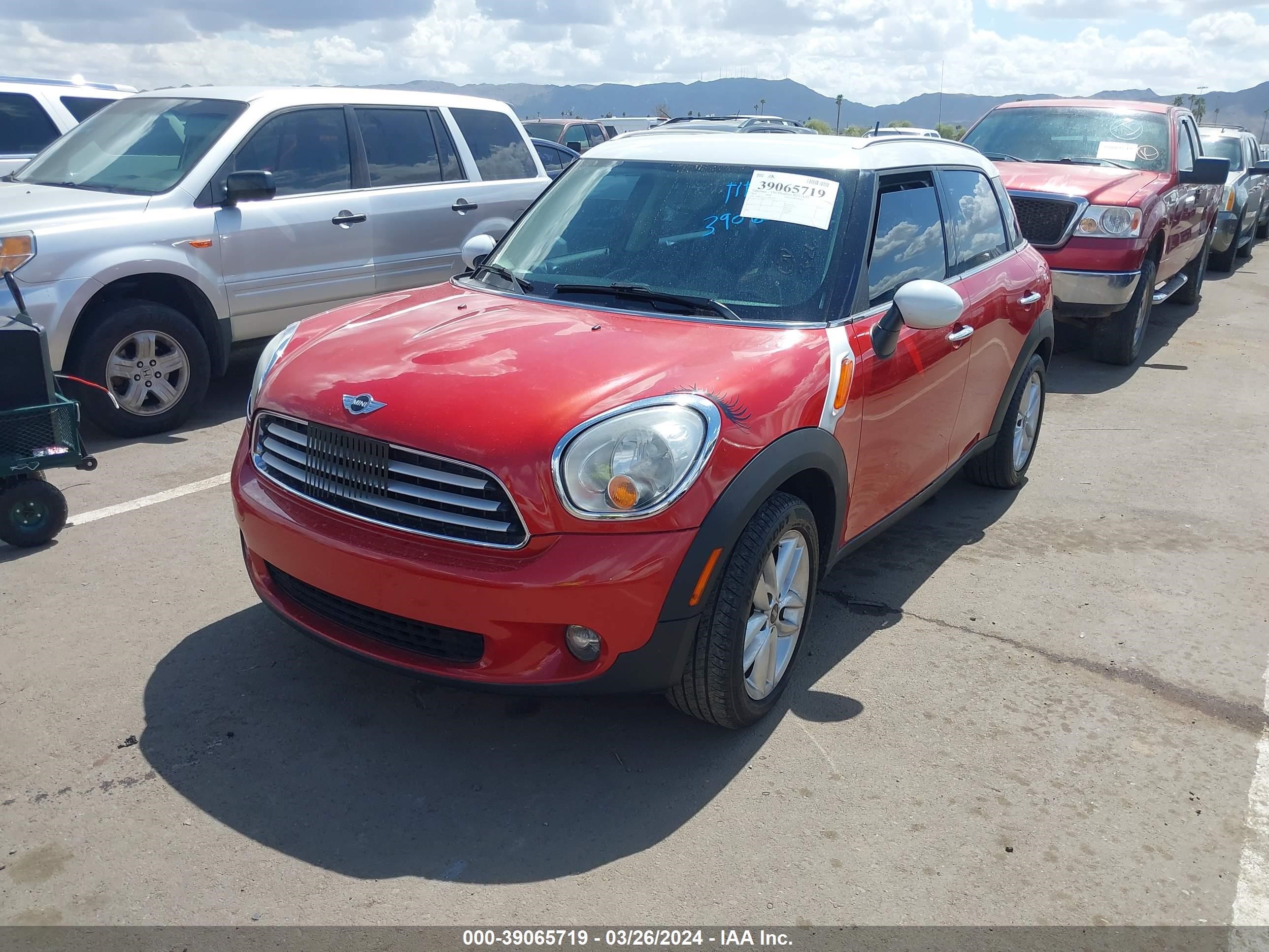 Photo 1 VIN: WMWZB3C52EWR37251 - MINI COUNTRYMAN 