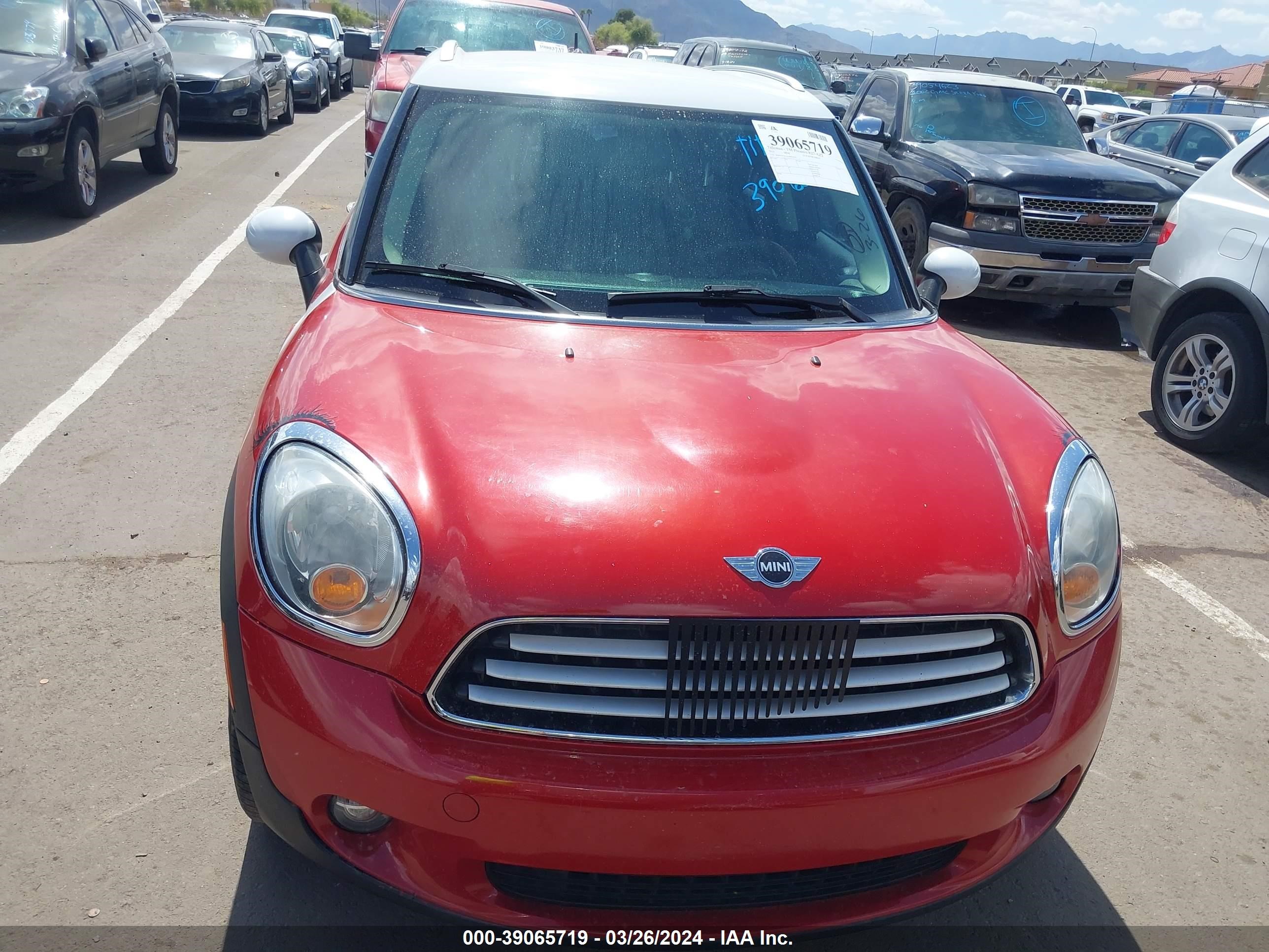 Photo 5 VIN: WMWZB3C52EWR37251 - MINI COUNTRYMAN 