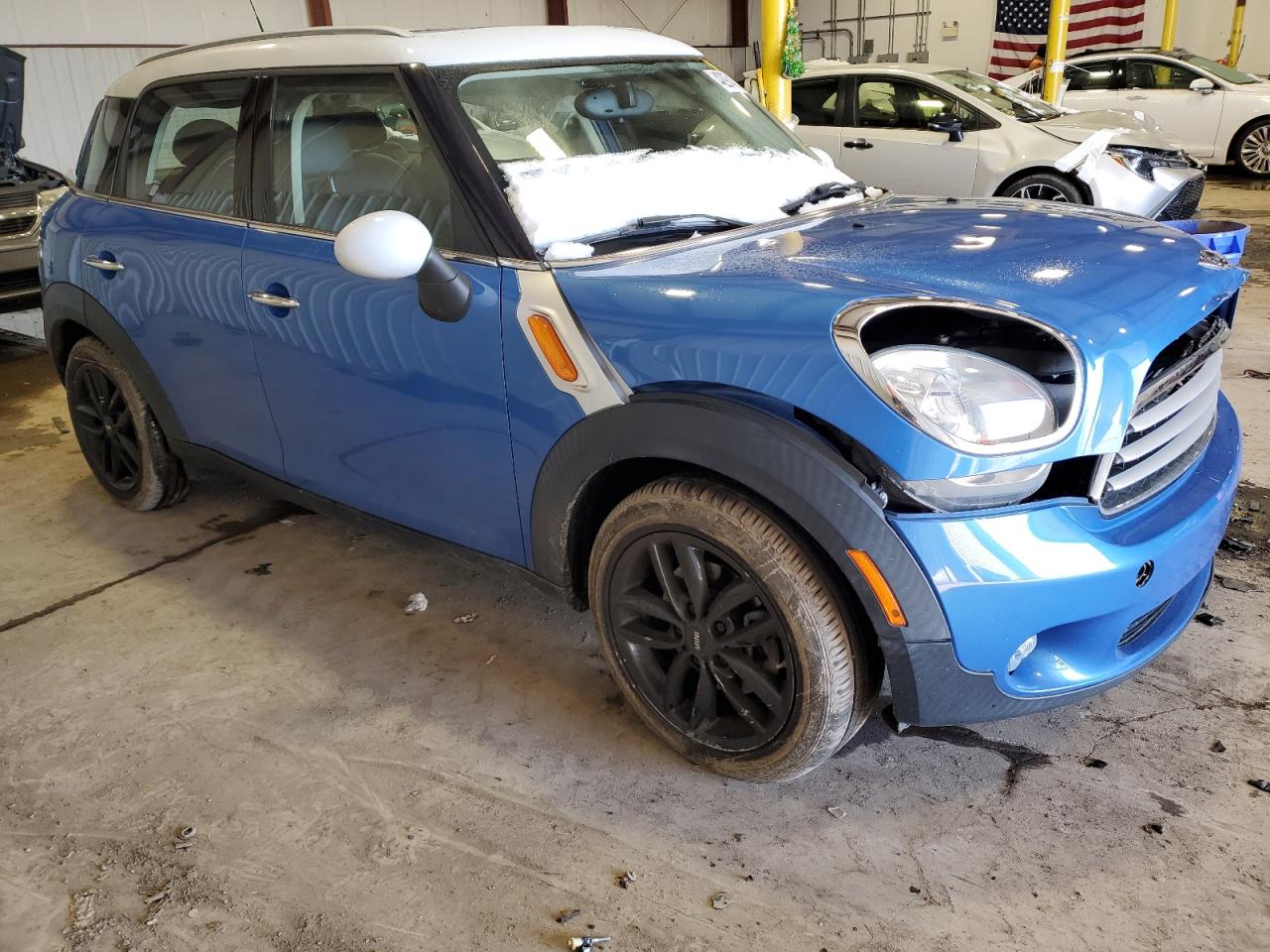 Photo 3 VIN: WMWZB3C53EWR42295 - MINI COOPER 