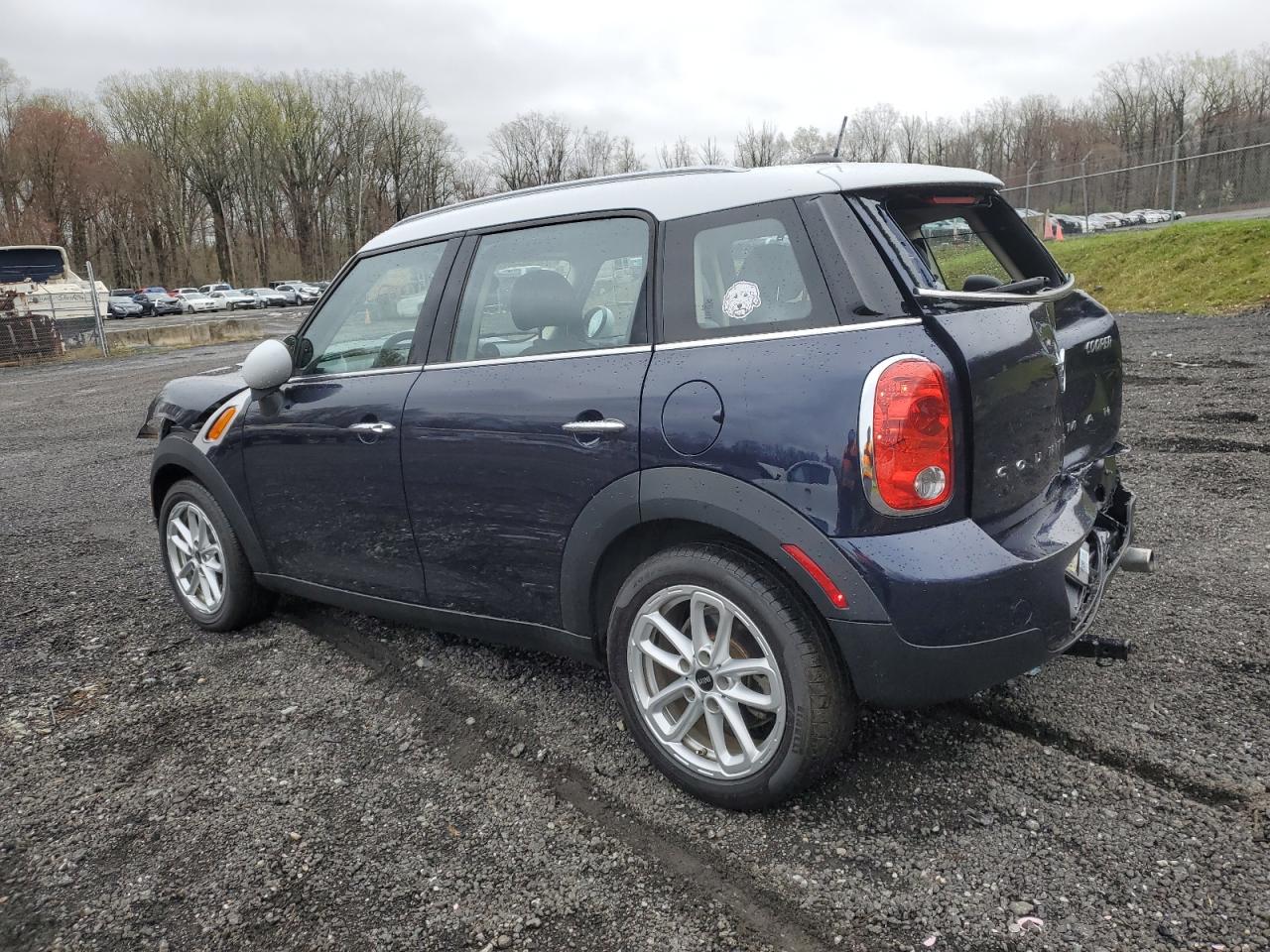 Photo 1 VIN: WMWZB3C59FWR45686 - MINI COOPER 