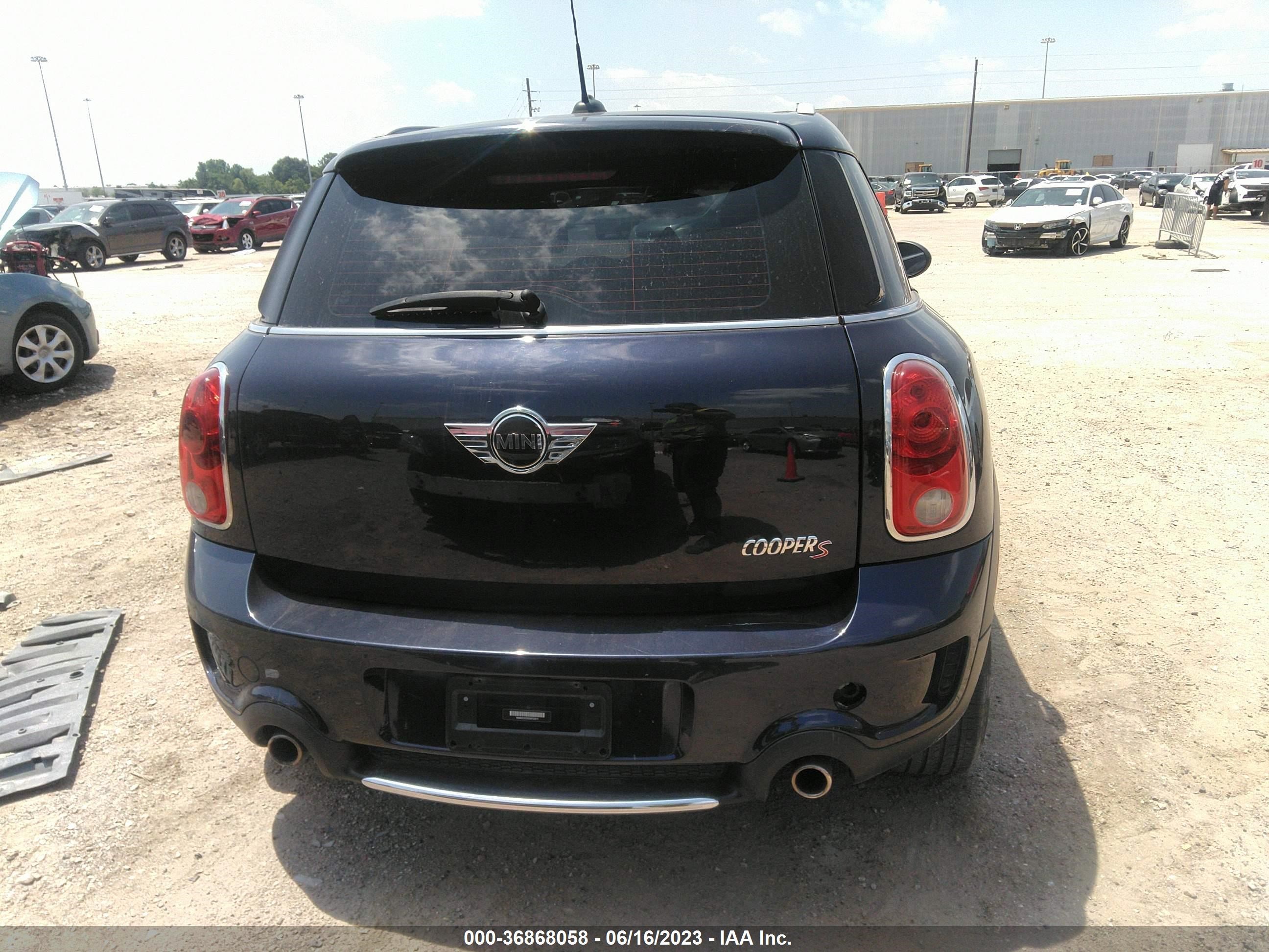 Photo 15 VIN: WMWZC3C50DWP22611 - MINI COUNTRYMAN 