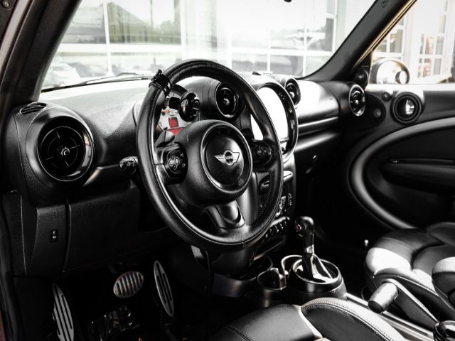 Photo 9 VIN: WMWZC3C50EWP27115 - MINI COOPER COUNTRYMAN 