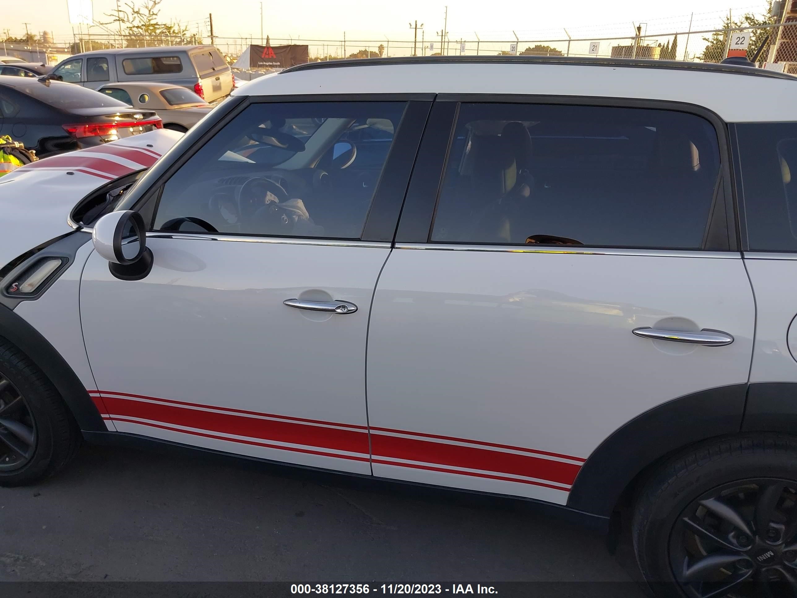 Photo 13 VIN: WMWZC3C52CWL82733 - MINI COOPER S COUNTRYMAN 