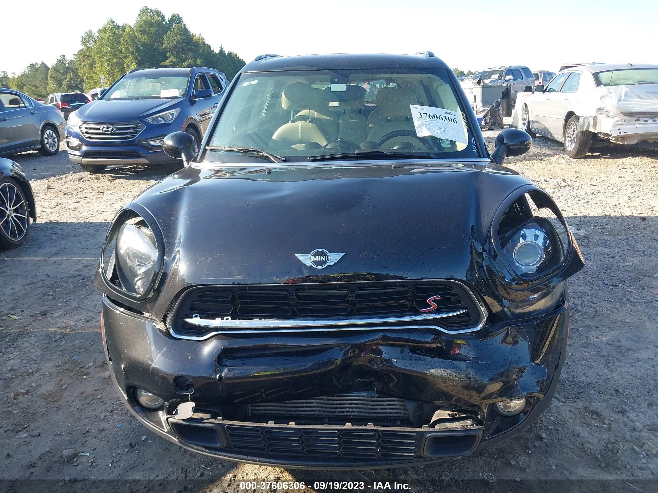 Photo 11 VIN: WMWZC3C52GWT08413 - MINI COUNTRYMAN 