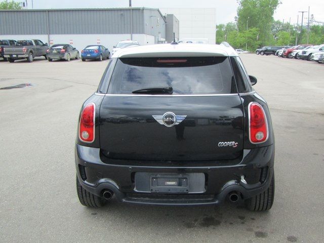 Photo 2 VIN: WMWZC3C53DWP22652 - MINI COOPER COUNTRYMAN 