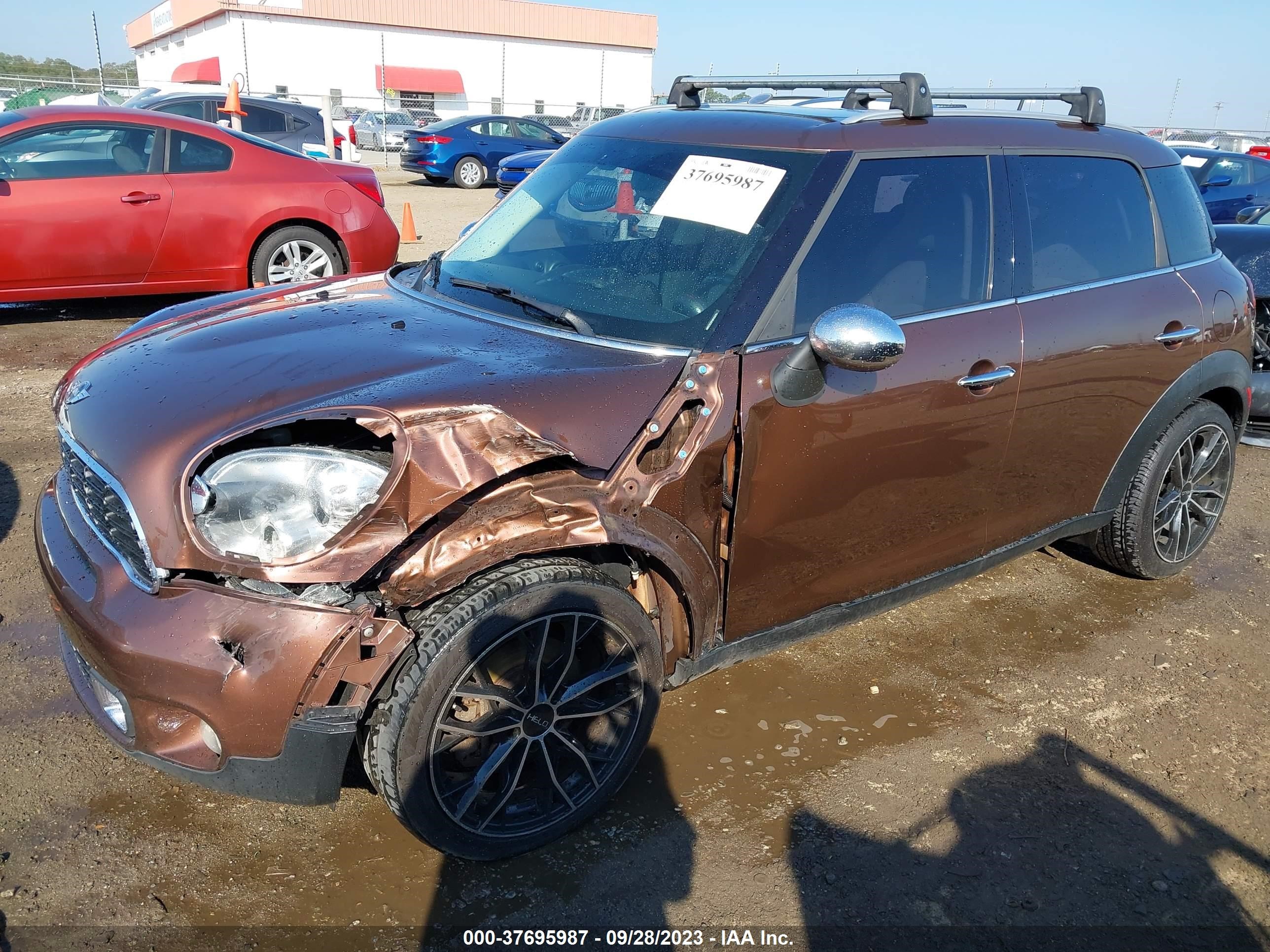 Photo 1 VIN: WMWZC3C53EWP29375 - MINI COUNTRYMAN 