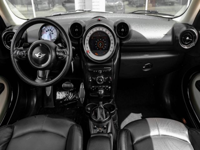 Photo 8 VIN: WMWZC3C55EWP25957 - MINI COOPER COUNTRYMAN 