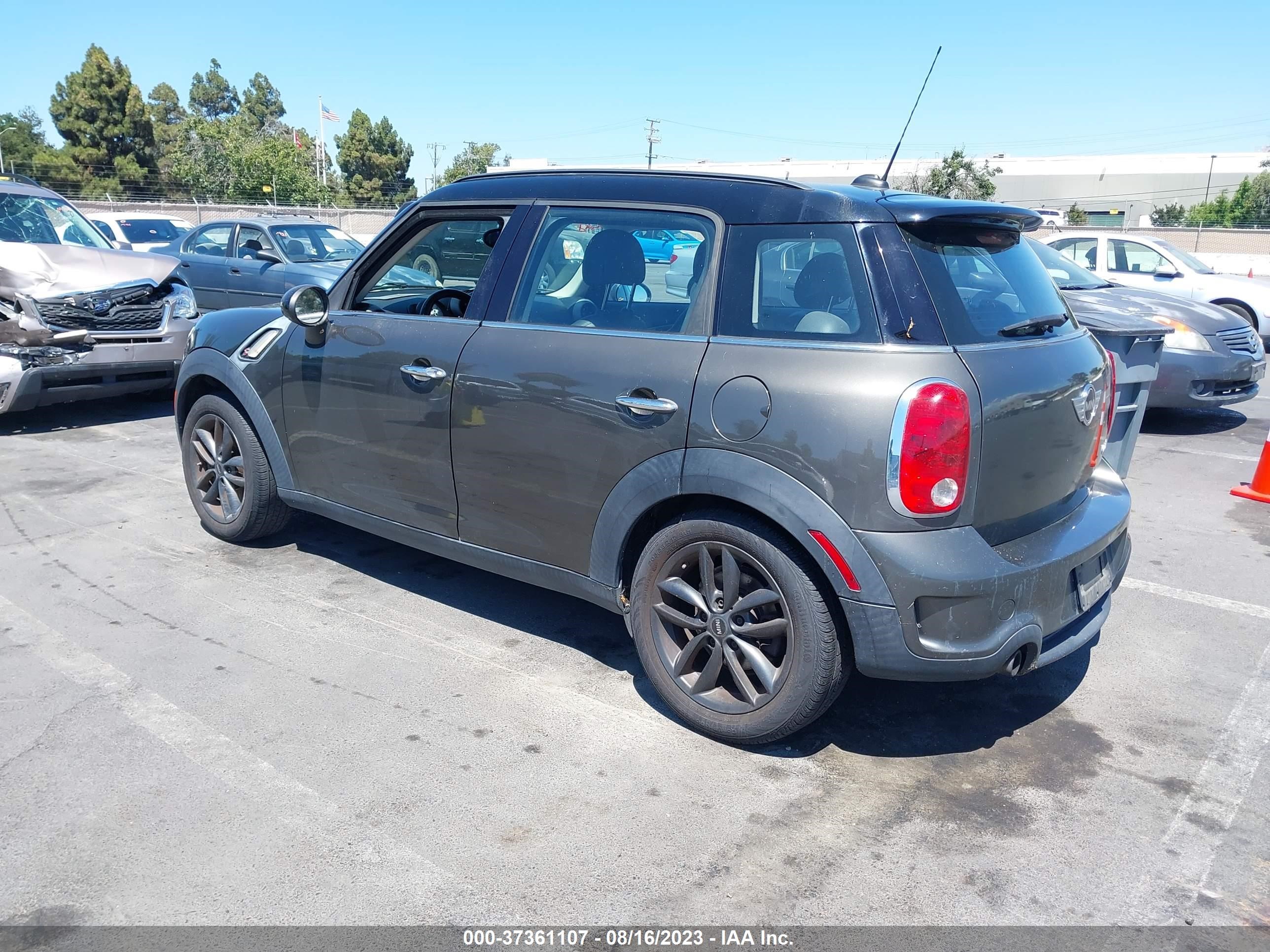 Photo 2 VIN: WMWZC3C57CWL82615 - MINI COUNTRYMAN 