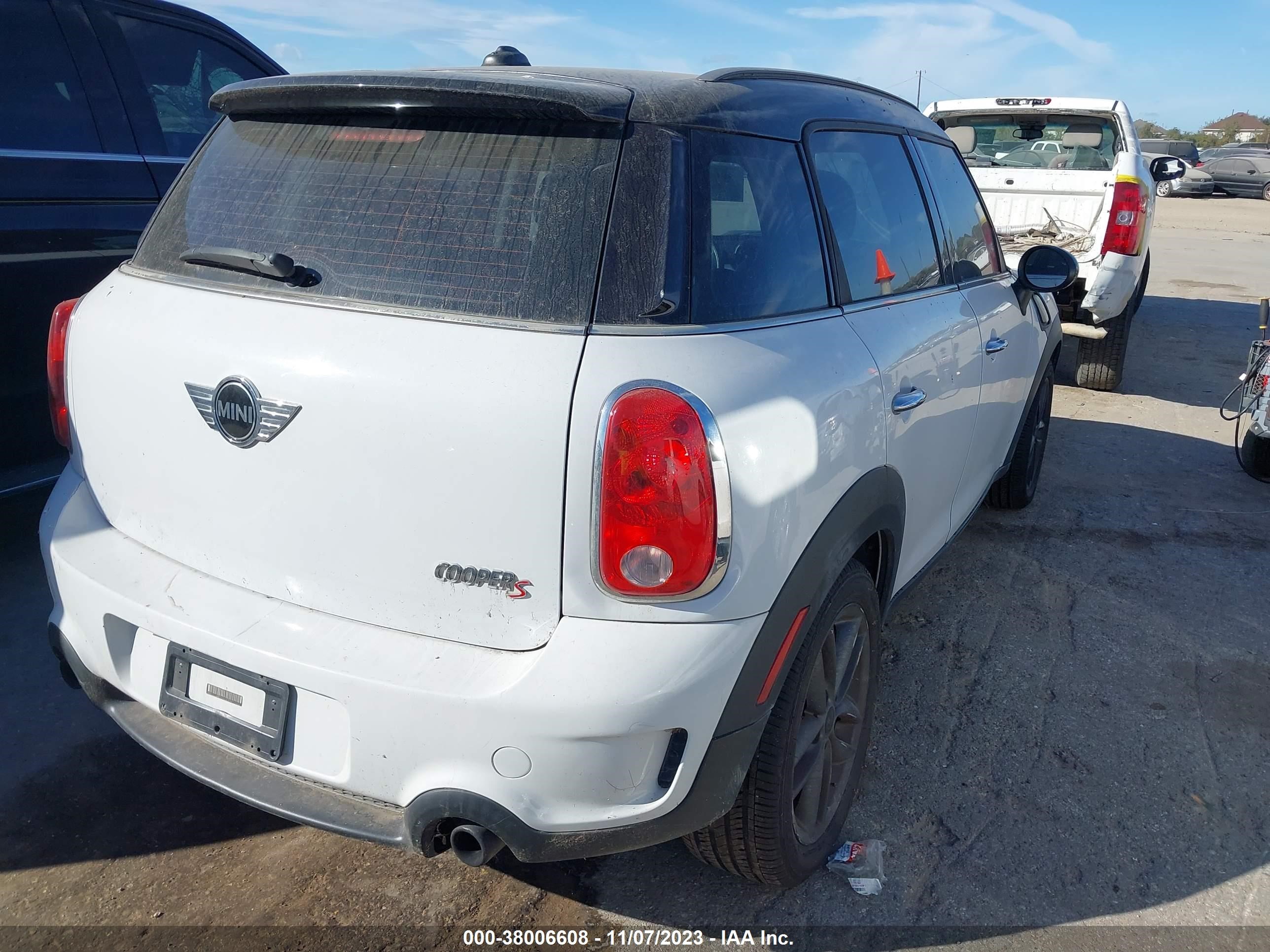 Photo 3 VIN: WMWZC3C58CWL83353 - MINI COUNTRYMAN 