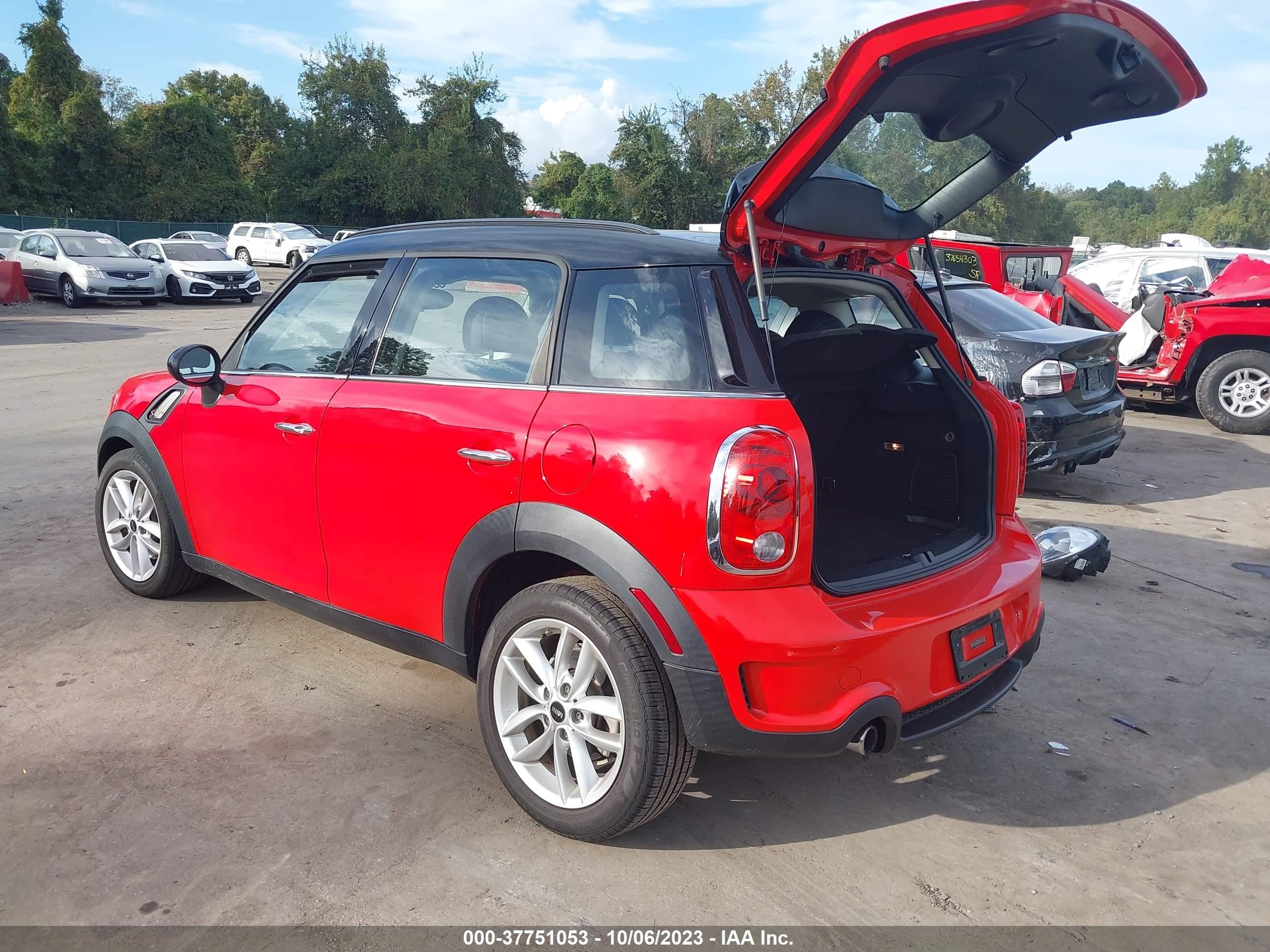 Photo 2 VIN: WMWZC3C59CWP20273 - MINI COUNTRYMAN 