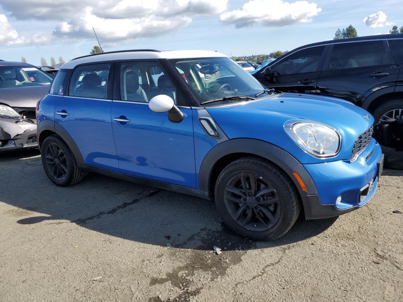 Photo 3 VIN: WMWZC3C59DWP21117 - MINI COOPER 