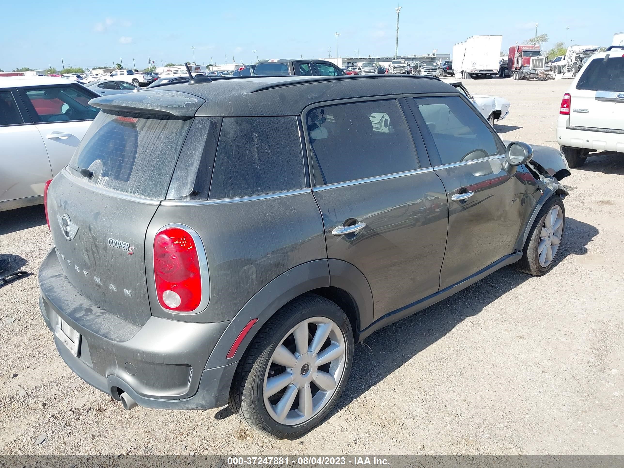 Photo 3 VIN: WMWZC3C59DWP23823 - MINI COUNTRYMAN 