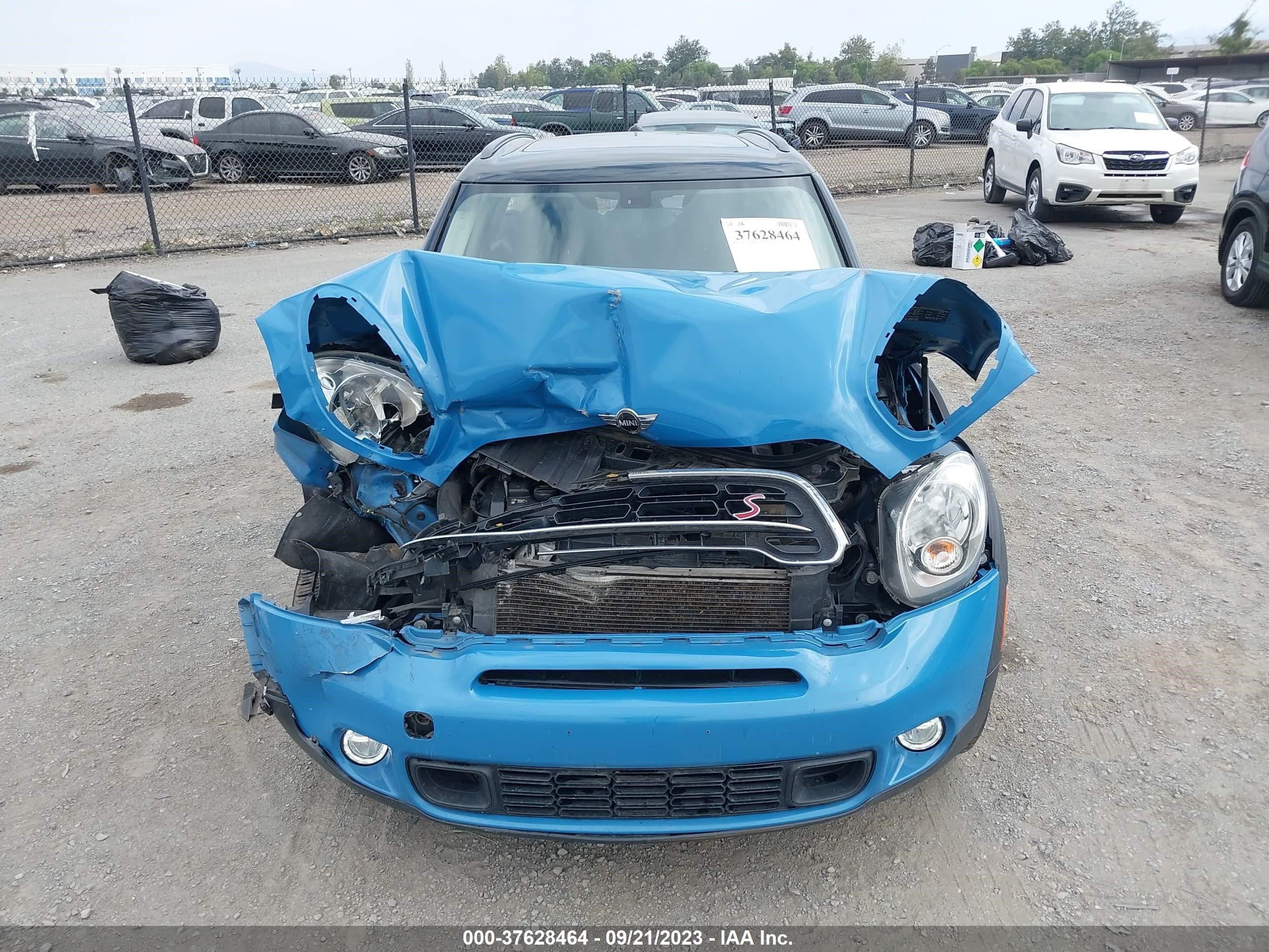 Photo 11 VIN: WMWZC3C59GWT09610 - MINI COUNTRYMAN 