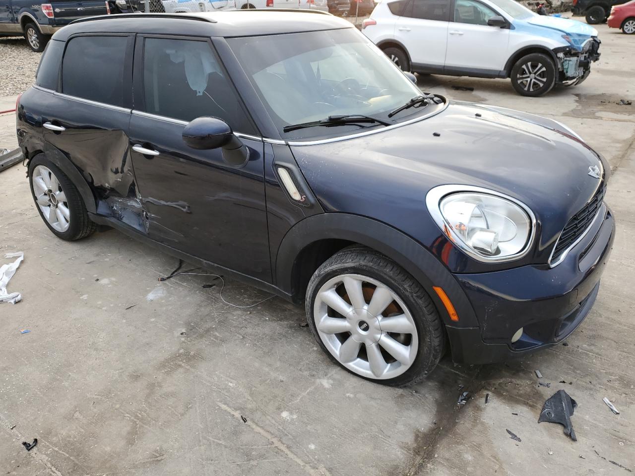 Photo 3 VIN: WMWZC3C5XDWP20994 - MINI COOPER 