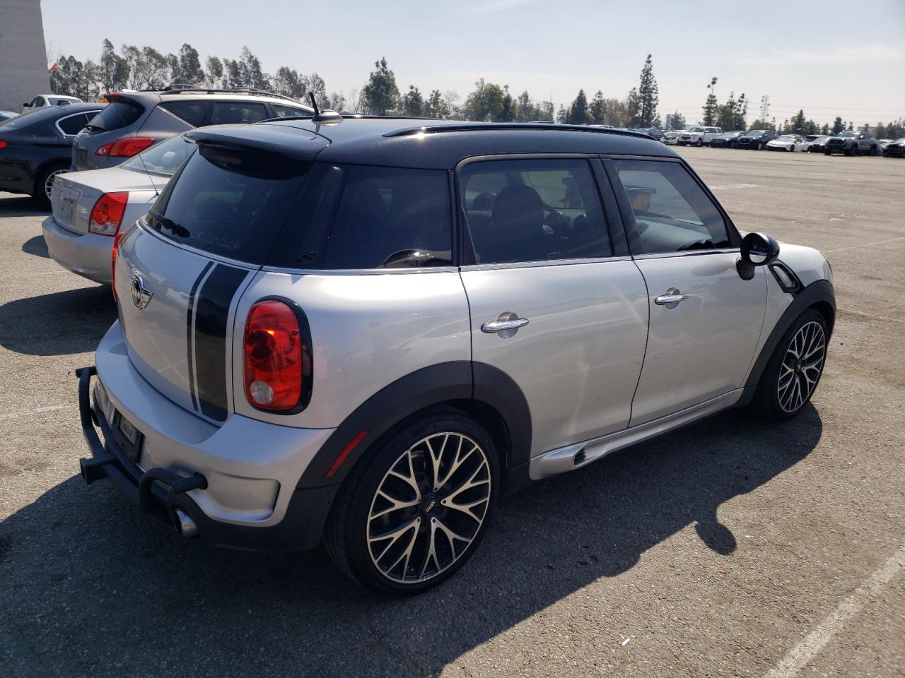 Photo 2 VIN: WMWZC3C5XGWP53336 - MINI COOPER 