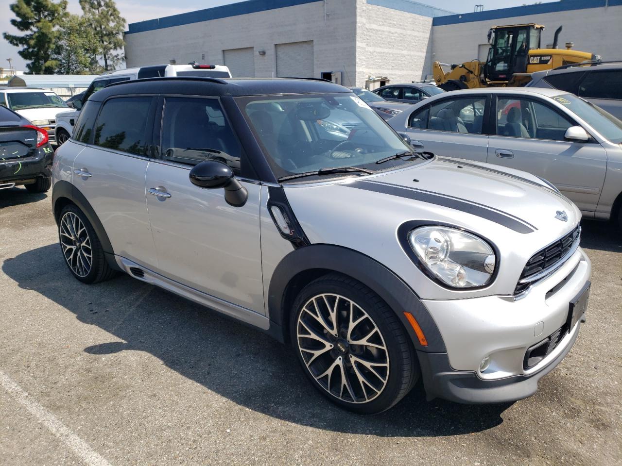 Photo 3 VIN: WMWZC3C5XGWP53336 - MINI COOPER 