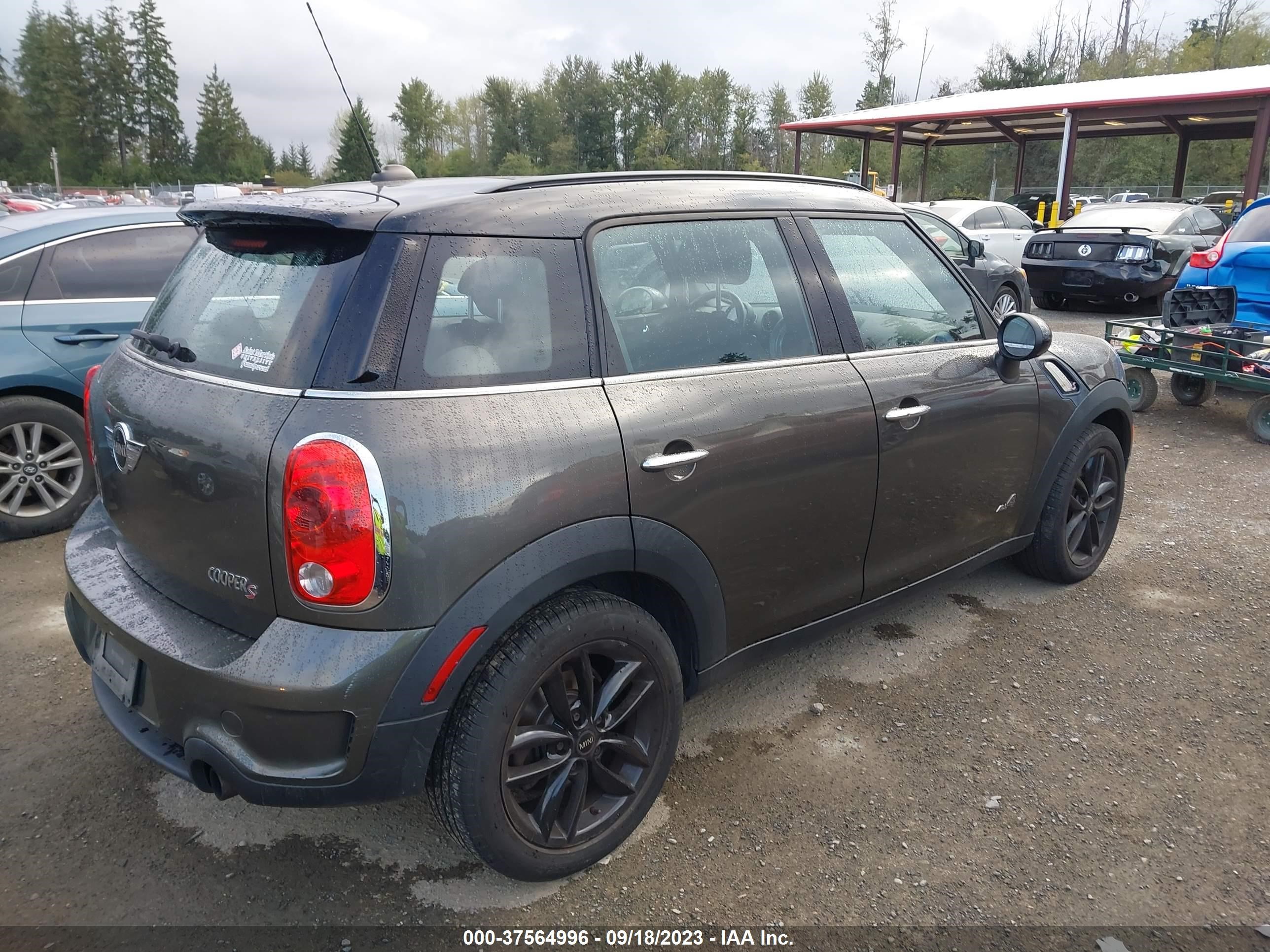 Photo 3 VIN: WMWZC5C51BWL53556 - MINI COUNTRYMAN 