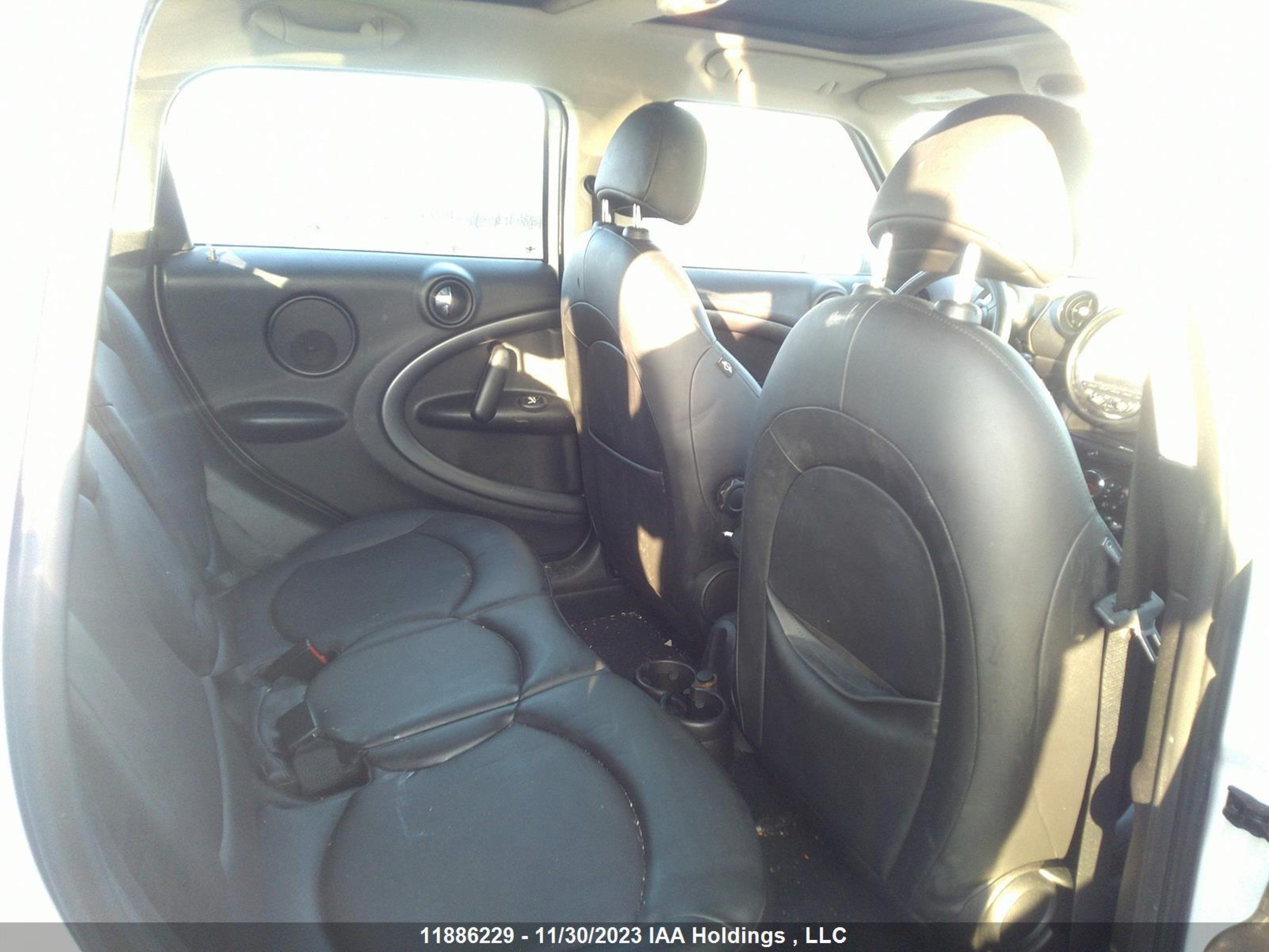 Photo 7 VIN: WMWZC5C53EWP35429 - MINI COUNTRYMAN 