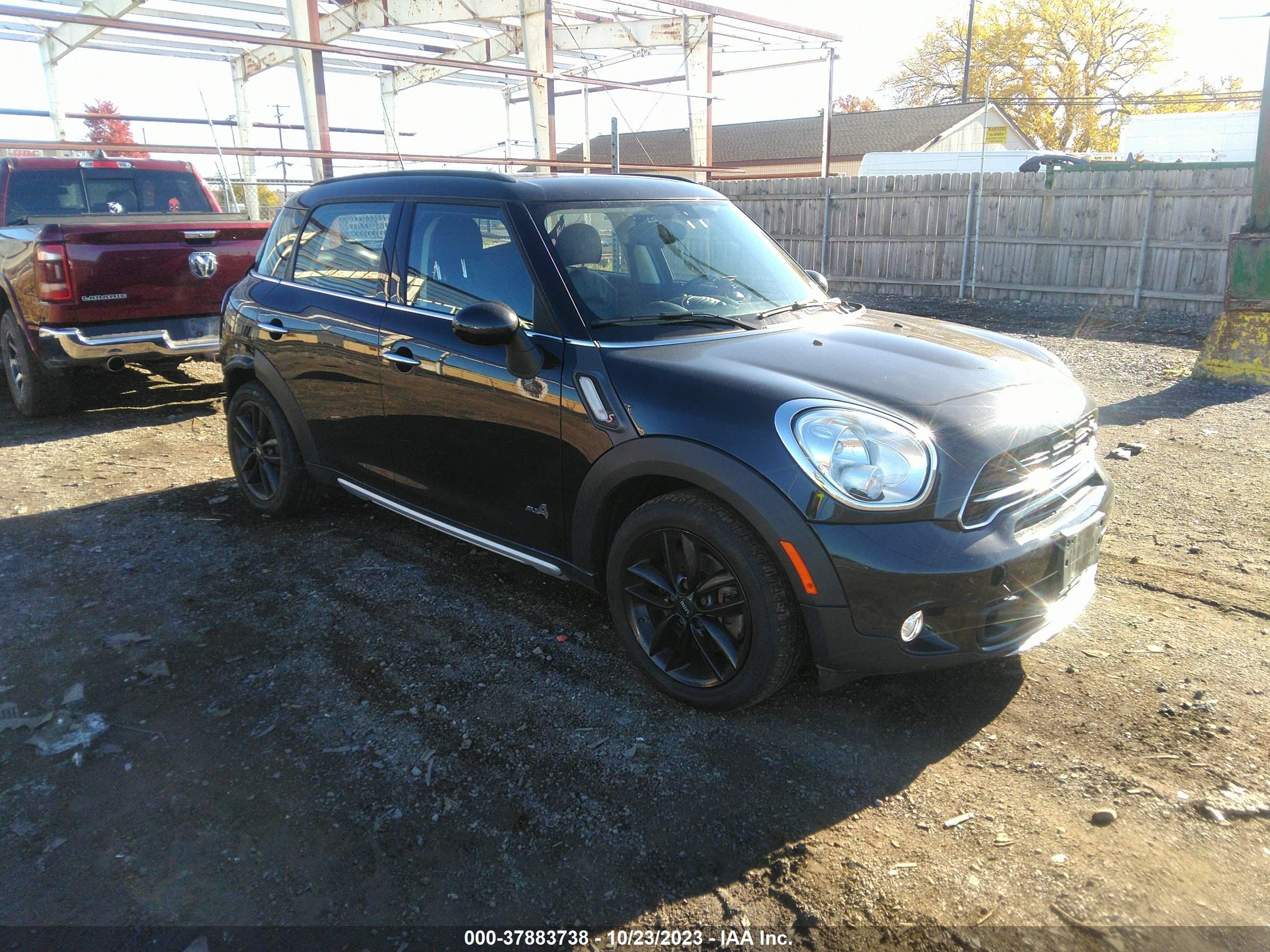 Photo 0 VIN: WMWZC5C53FWP42673 - MINI COUNTRYMAN 