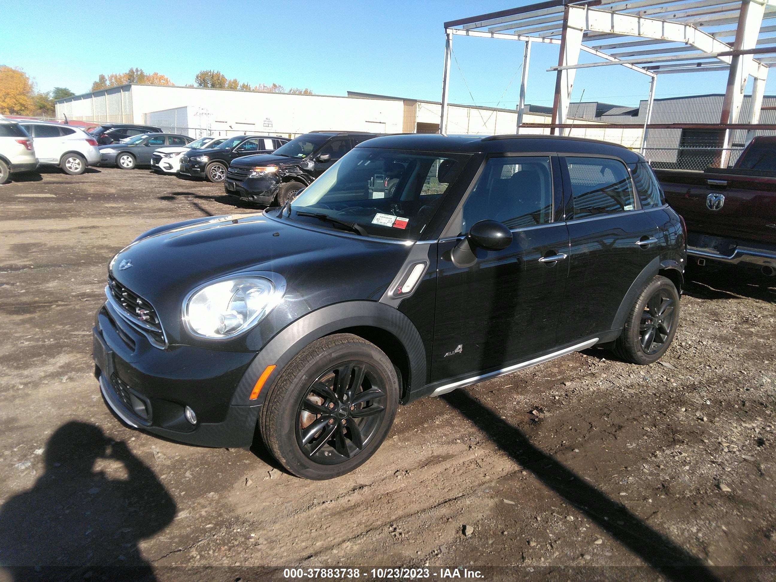 Photo 1 VIN: WMWZC5C53FWP42673 - MINI COUNTRYMAN 