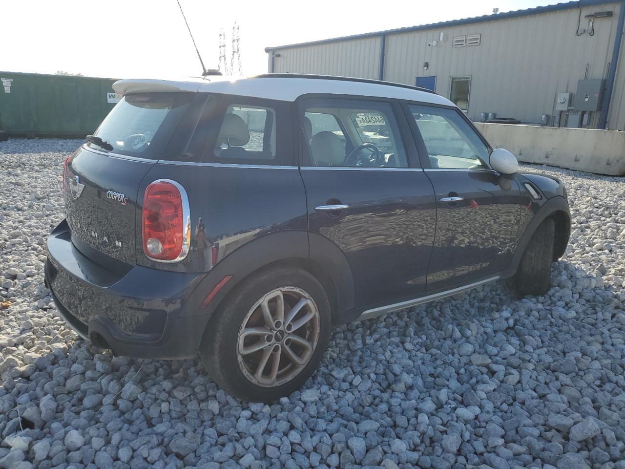 Photo 2 VIN: WMWZC5C53GWU01811 - MINI COOPER 