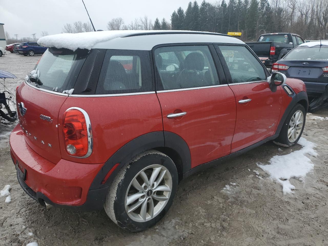 Photo 2 VIN: WMWZC5C54EWP35472 - MINI COOPER 