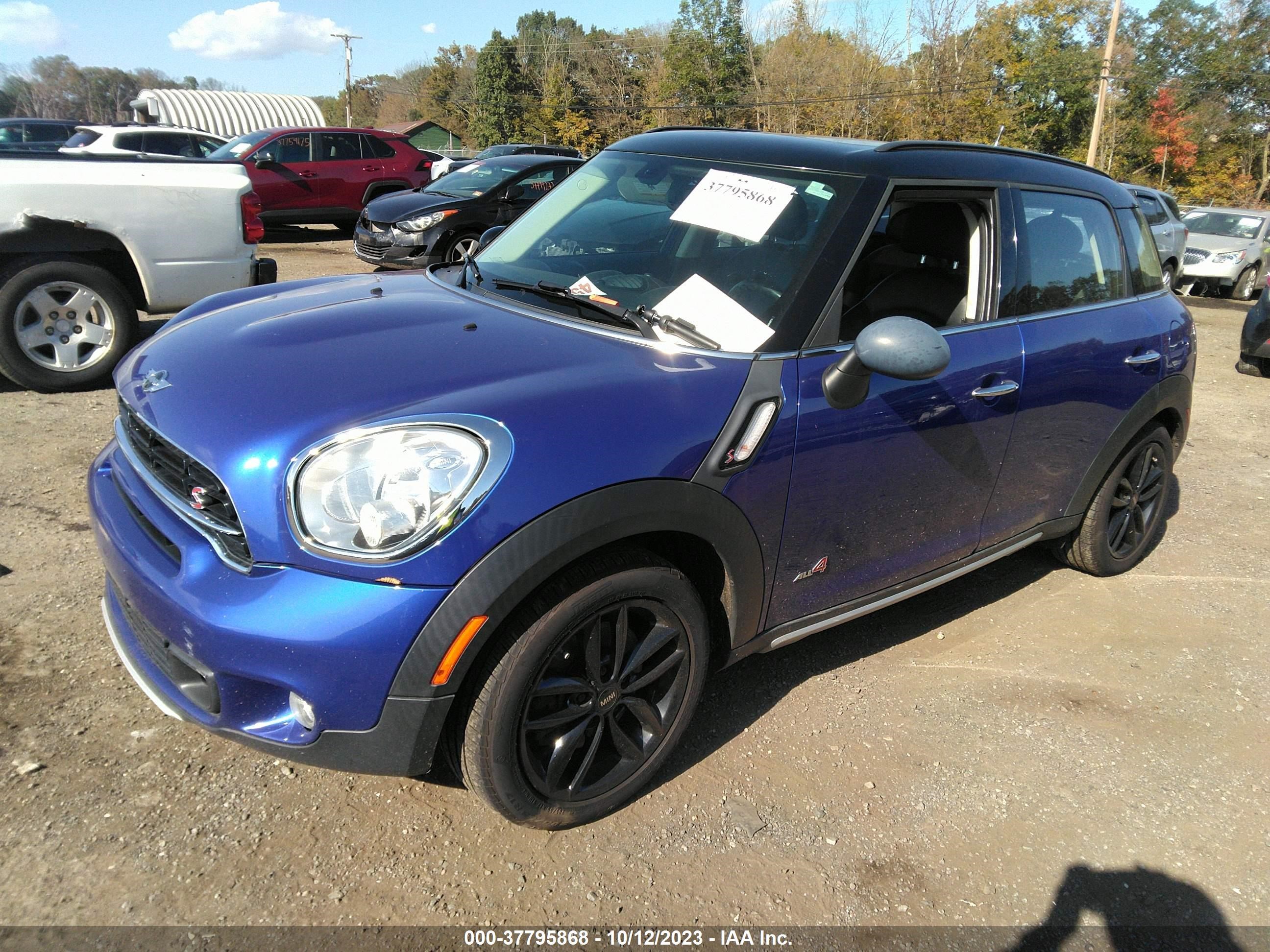 Photo 1 VIN: WMWZC5C54GWU04071 - MINI COUNTRYMAN 